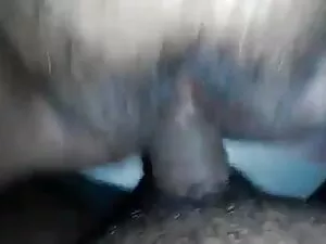 रसोई घर में बालों वा ...