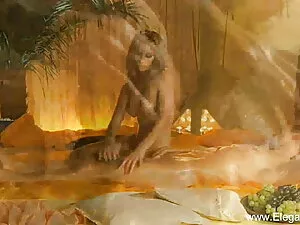 Aiko Hirose मनीषा को ...