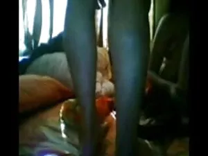 थंडर चीजों के साथ का ...