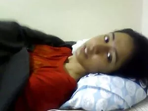 नन्हा प्रेमी - मलाई  ...