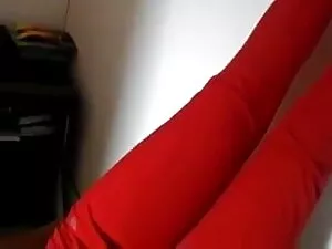 सुनहरे बालों वाली प् ...