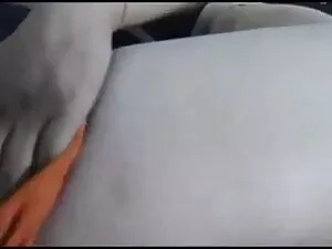 बिस्तर पर और शॉवर मे ...