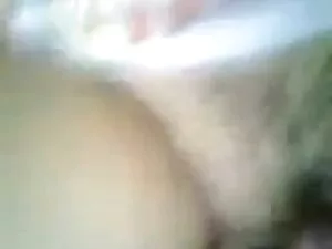 थाईलैंड क्लोसेट में  ...