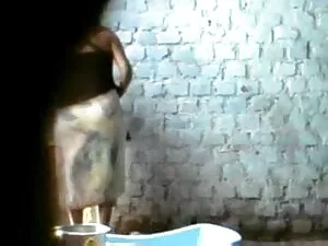 पेटिट प्यूट मूवी की  ...