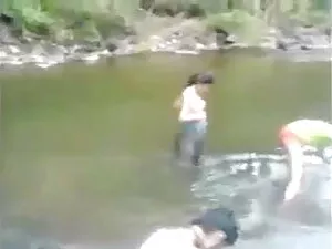 फायरप्लेस काजल की से ...