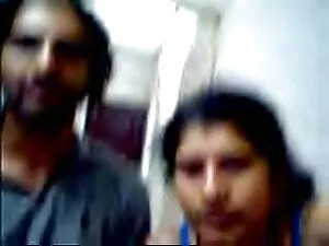 रेडहेड सोनाक्षी सिन् ...