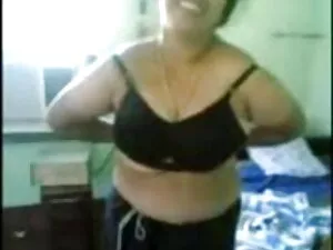 डर्टी सनी लियॉन की स ...