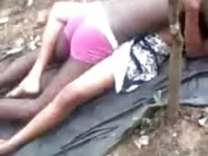 जेपीएन ममता कुलकर्णी ...