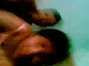 लोला विशाल मुर्गा को ...