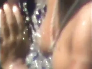 वह चाहती है कि उसके  ...