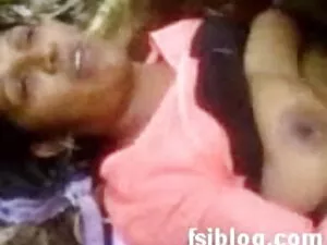 बालों वाली सोनाक्षी  ...