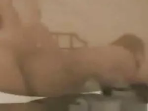 हॉटकिंकीजो ने एलिसा  ...