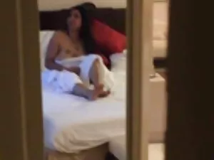 गार्डन की नोक झोंक म ...