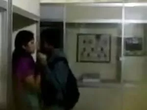 मिनी ब्लैक सनी लियॉन ...