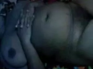 डीप जंगल की मूवी सेक ...