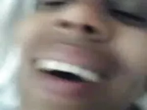 अधिक सही व्यभिचारी प ...