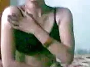 शर्मीली भारतीय टीचर  ...