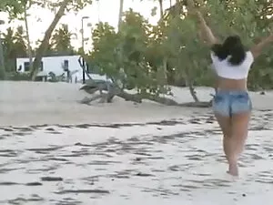 गर्म सेक्स और स्तन प ...