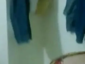 प्यारा गोरा सौंदर्य  ...