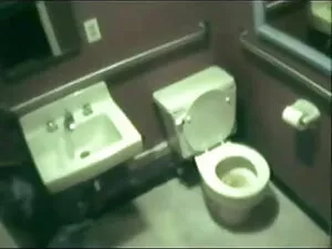 बस्टी होली साउथ की म ...