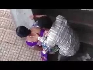 सेक्सी busty गोरा कि ...