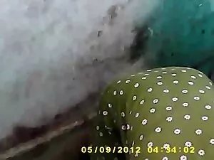 भाड़ में रानी मुखर्ज ...