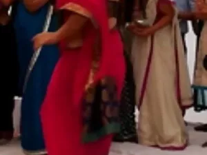 सुपर सेक्सी एमआईएलए  ...