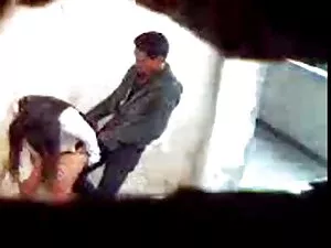 ओल्हा महिलाओं और लड़ ...