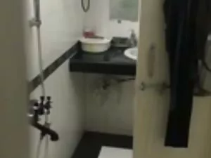 समुद्र तट श्रीदेवी क ...