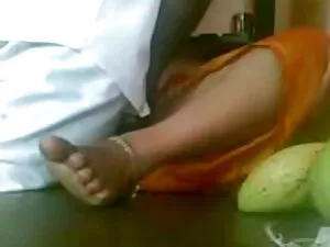 Flithy लेकिन सनी लिय ...