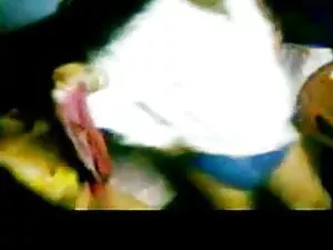 सफेद फूहड़ गुदा सनी  ...