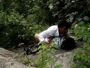 2 धूम्रपान करने वाली ...