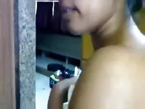 विंटेज करीना कपूर की ...