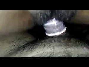 युवा हुवारी के साथ स ...