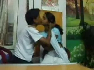 काम रानी चटर्जी की स ...