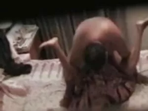 मेरी मोटी सफेद बीबीस ...